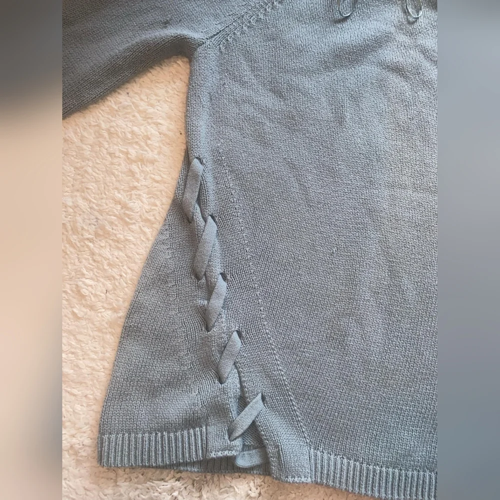 Rock & Republic lace up sweater - Picture 2 of 7